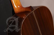 Alhambra Linea Profesional Classical Guitar, Cedar or Solid Spruce Top