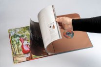 Berta Rojas | The Journey of Strings - Vinyl & ArtBook Box with Augmented Reality