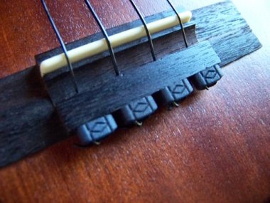 Diamond Secure Ukulele String Tie System, Black
