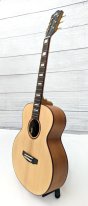 Guild Jumbo Junior Reserve Maple w/ Elec. Floor Model G22202033
