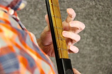 Pocketstrings Portable Guitar Practice Tool - 6 fret