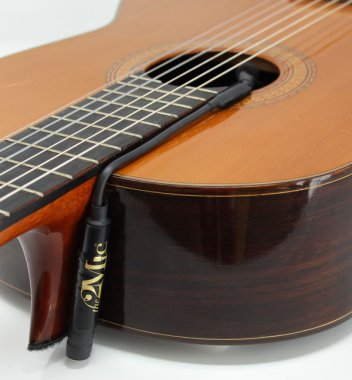 the2MicPRO&trade; | Classical - Flamenco Dual Soundhole Mic PRO Model