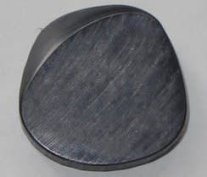 Wegen Picks BB Button Pick Right Handed Black 5.0mm, One Pick